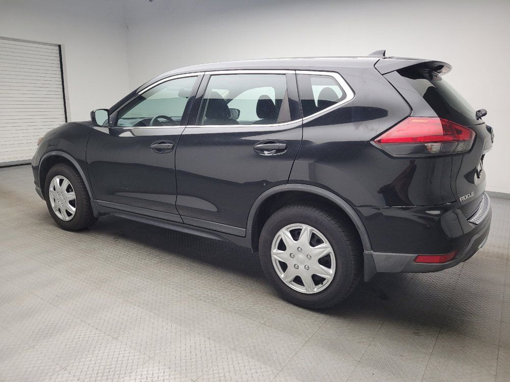 Used 2017 Nissan Rogue S AWD/4WD image 3