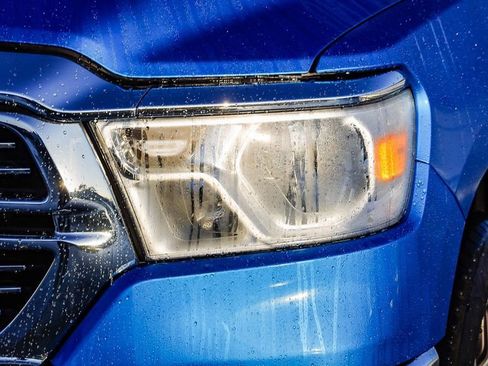 Used 2024 RAM 1500 Laramie image 5