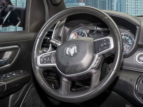 Used 2022 RAM 1500 Big Horn w/ Night Edition RWD image 21