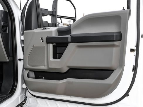 Used 2022 Ford F350 XL w/ STX Appearance Package image 49