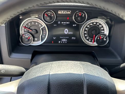 Used 2016 RAM 2500 Laramie w/ Convenience Group AWD/4WD image 21
