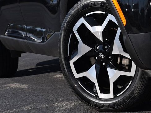 Used 2024 Hyundai Santa Cruz Limited image 16