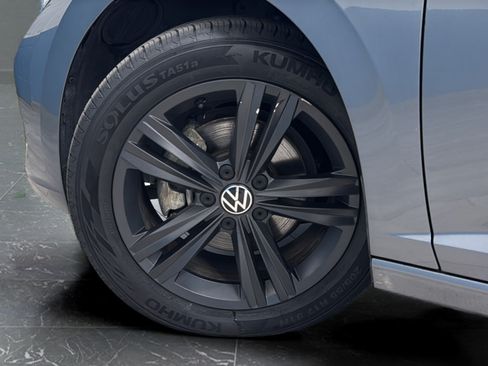 Used 2022 Volkswagen Jetta SE FWD image 33