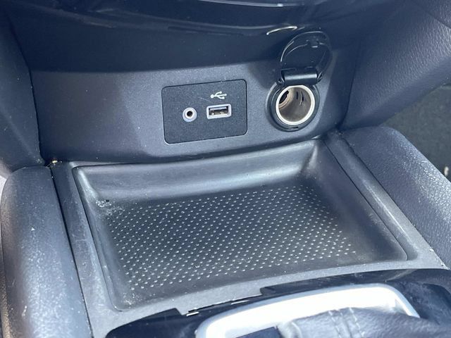 Used 2020 Nissan Rogue SV FWD image 31