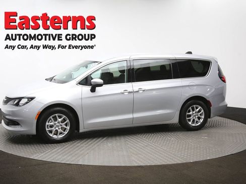 Used 2023 Chrysler Voyager LX FWD image 57