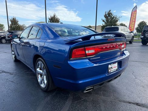 Used 2012 Dodge Charger R/T w/ Wheels & Tunes Group image 5