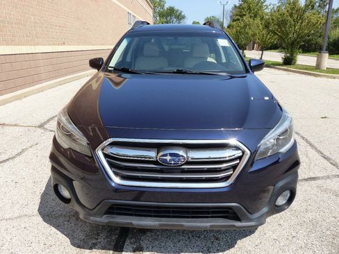 Used 2018 Subaru Outback 2.5i Premium AWD/4WD image 14