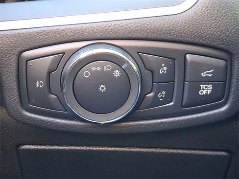 Used 2019 Ford Edge SEL w/ Equipment Group 201A image 23