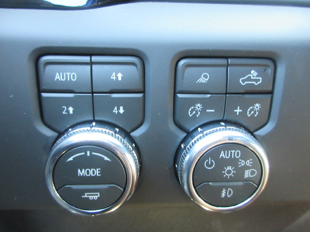New 2026 GMC Sierra 2500 AT4 AWD/4WD image 16