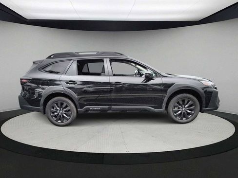 Certified 2024 Subaru Outback Onyx Edition AWD/4WD image 9