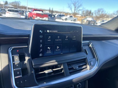 Used 2023 Chevrolet Suburban Z71 w/ Off-Road Capability Package image 10