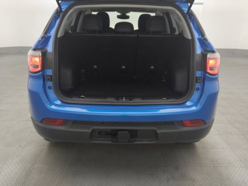 Used 2018 Jeep Compass Latitude w/ Popular Equipment Group image 29