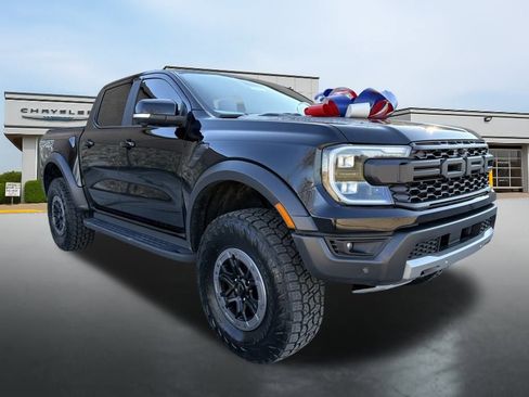 Used 2025 Ford Ranger Raptor image 9
