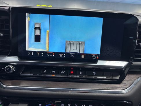 Certified 2025 GMC Sierra 2500 SLT w/ SLT Premium Package image 34