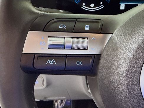 Used 2024 Hyundai Kona SEL FWD image 14