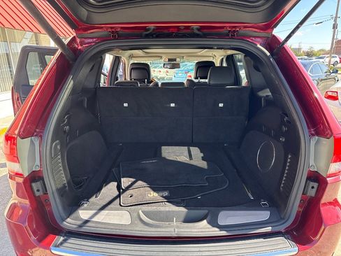 Used 2013 Jeep Grand Cherokee Overland w/ Trailer Tow Group image 13