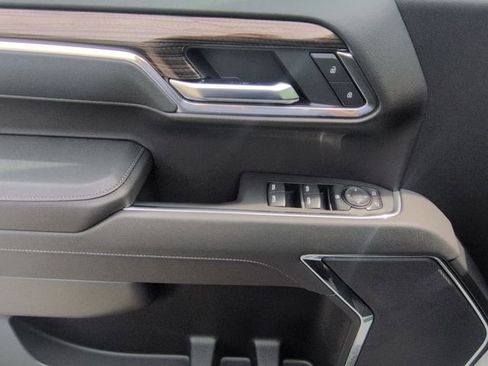 New 2026 Chevrolet Silverado 1500 LT AWD/4WD image 25