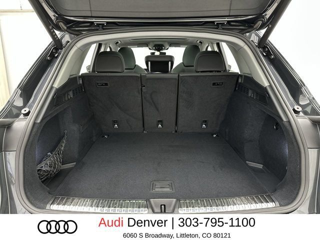 Used 2025 Audi Q5 Premium AWD/4WD image 24