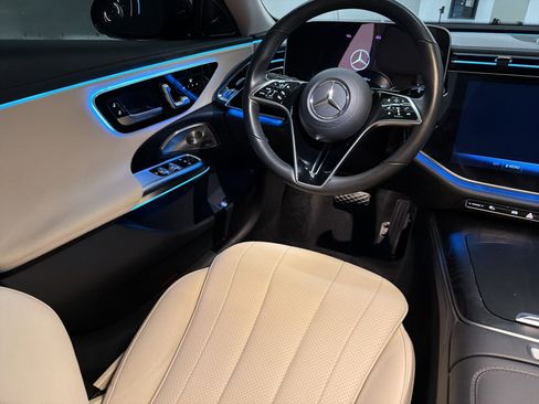 Certified 2024 Mercedes-Benz E 350 4MATIC Sedan image 26