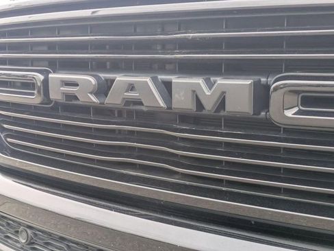 Used 2019 RAM 1500 Big Horn AWD/4WD image 9