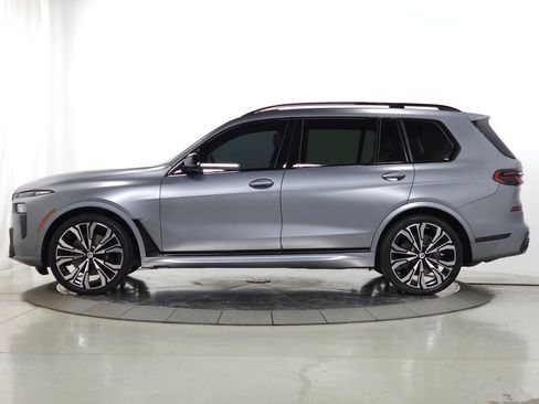 Used 2023 BMW X7 M60i w/ Executive Package AWD/4WD image 6