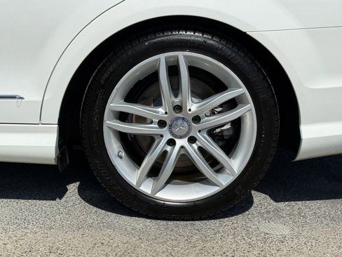 Used 2013 Mercedes-Benz C 250 Sedan image 17