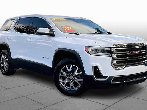 Used 2022 GMC Acadia SLE image 3