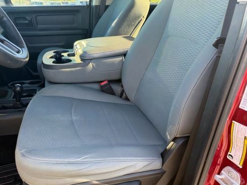 Used 2015 RAM 3500 Tradesman w/ Chrome Appearance Group image 19