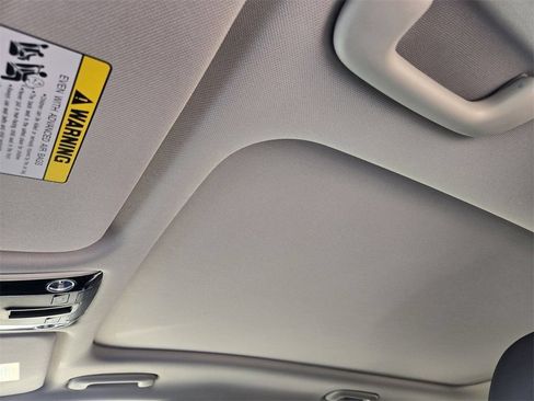 New 2026 Kia Sorento S w/ S Panoramic Sunroof Package FWD image 20