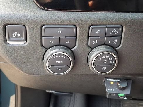 Used 2025 Chevrolet Silverado 2500 LT w/ All Star Edition AWD/4WD image 20