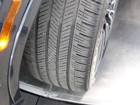 Used 2023 Lincoln Aviator Black Label w/ Class IV Trailer Tow Package image 34