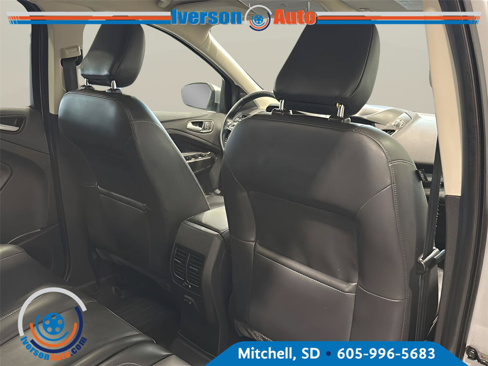 Used 2019 Ford Escape SEL AWD/4WD image 30