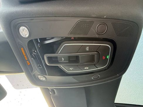 Used 2023 Audi A4 2.0T Premium Plus w/ Premium Plus Package image 38