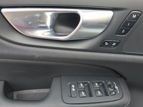 Certified 2024 Volvo S60 B5 Plus FWD image 23