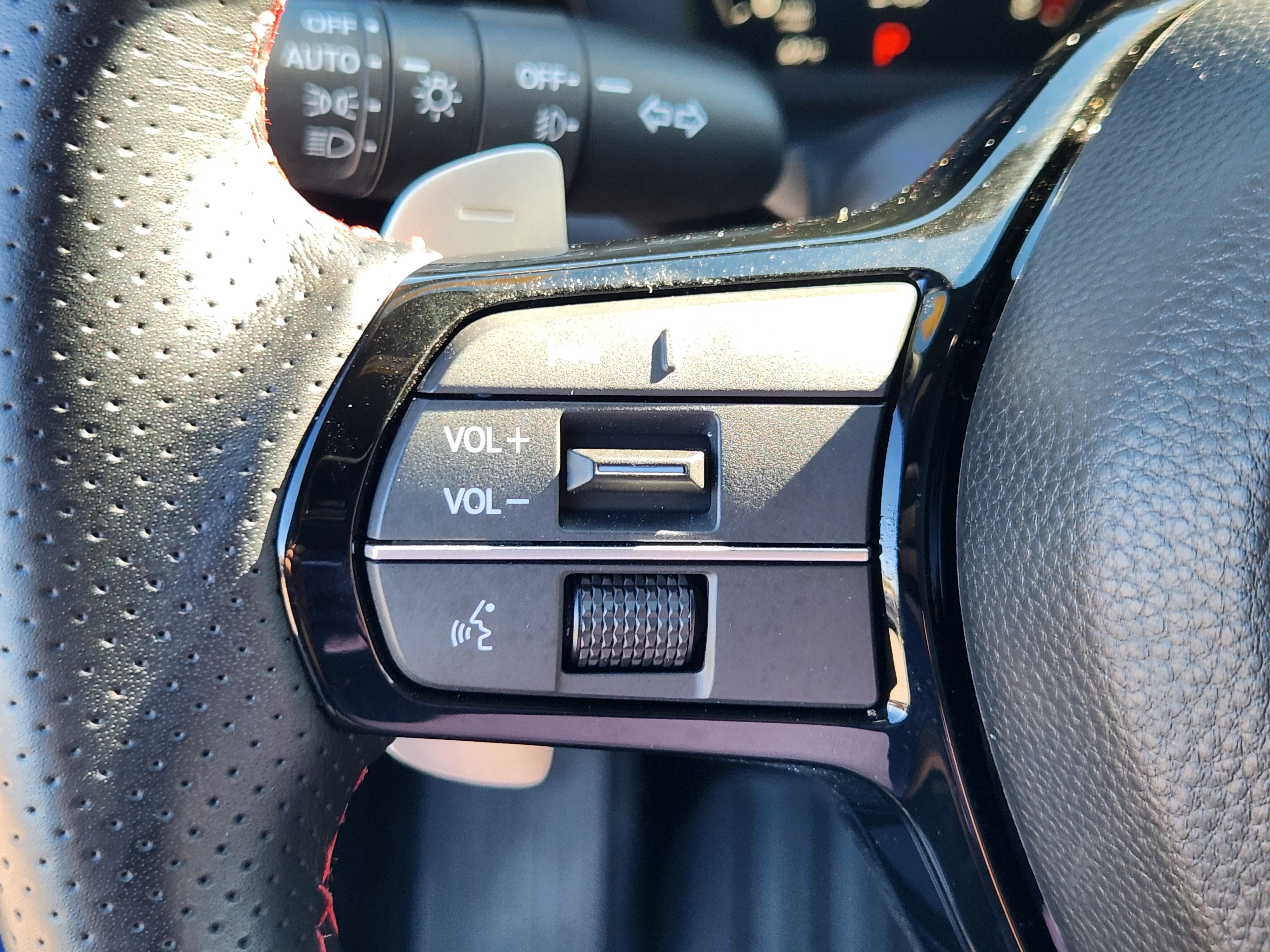Certified 2025 Acura ADX A-Spec AWD/4WD image 23