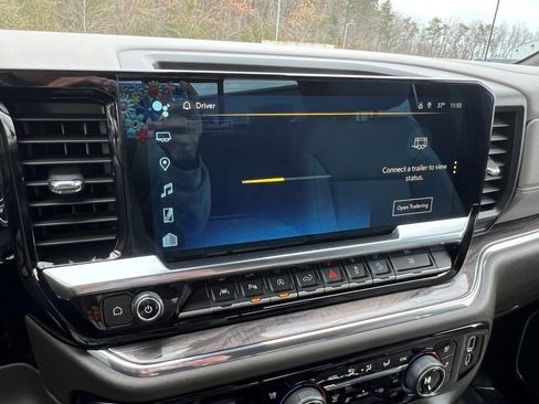 Used 2023 Chevrolet Silverado 1500 LTZ image 43