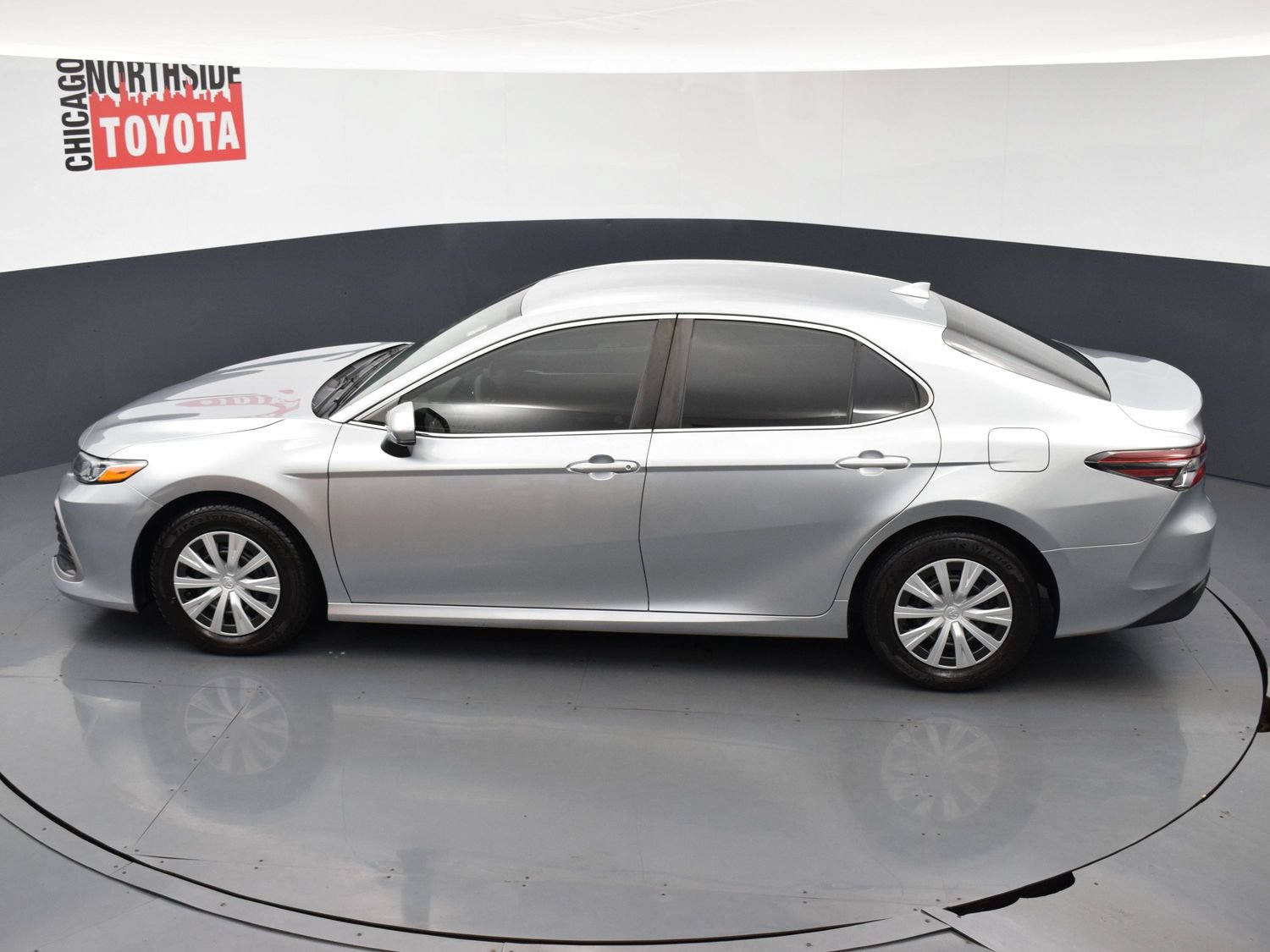Used 2023 Toyota Camry LE FWD image 17
