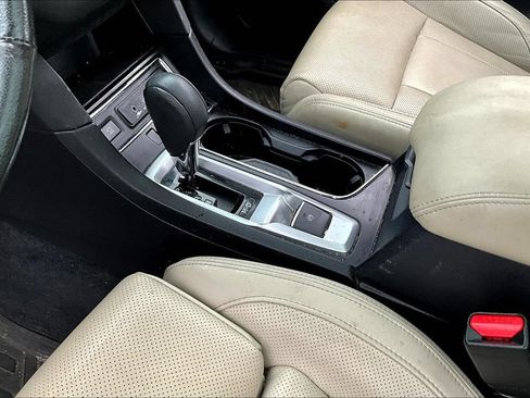 Used 2023 Subaru Ascent Limited w/ Technology Package AWD/4WD image 15