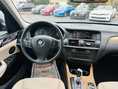 Used 2011 BMW X3 xDrive28i image 10