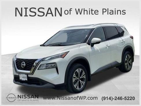 Certified 2021 Nissan Rogue SV w/ Premium Package AWD/4WD image 1