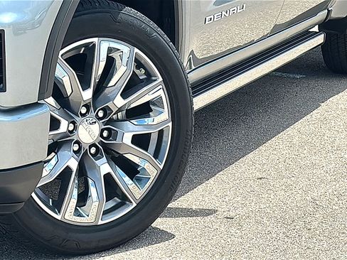 Used 2024 GMC Sierra 1500 Denali w/ Denali Reserve Package AWD/4WD image 3