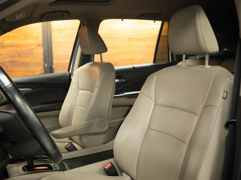 Used 2019 Honda Pilot EX-L image 11