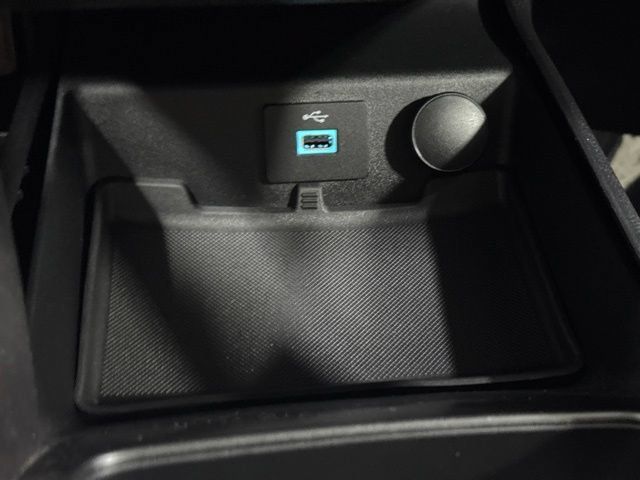 Used 2020 Ford Fusion S FWD image 17
