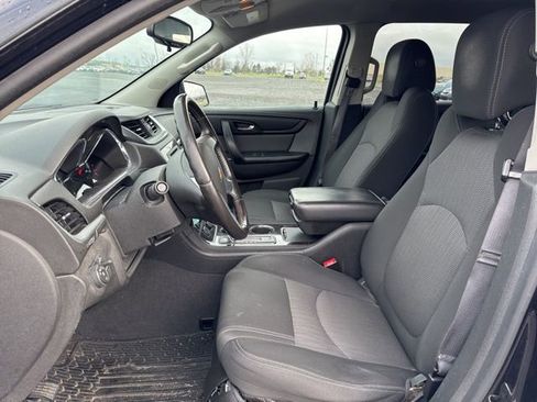 Used 2015 Chevrolet Traverse LT image 8