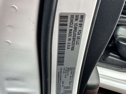 Used 2024 Dodge Durango GT image 19