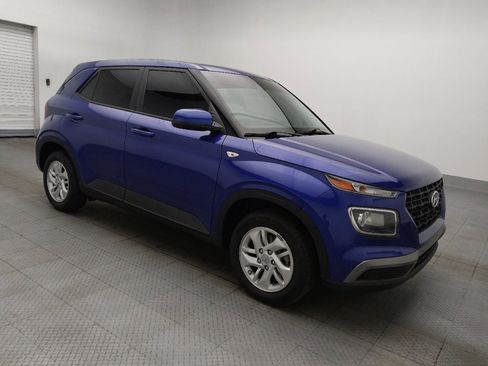 Used 2021 Hyundai Venue SE image 11