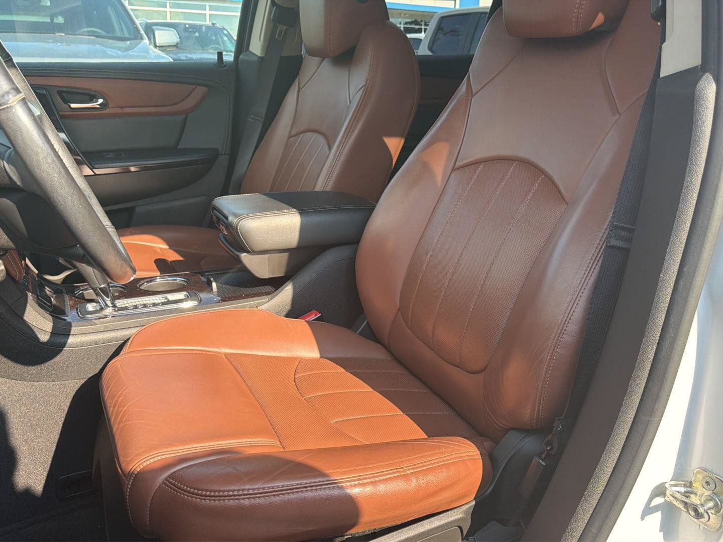 Used 2017 Chevrolet Traverse Premier FWD image 8