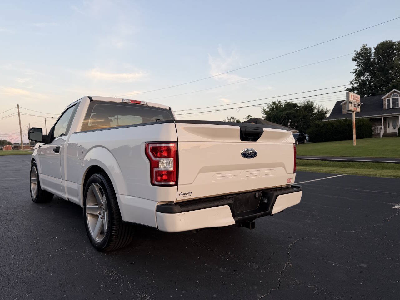 Used 2020 Ford F150 XL w/ Equipment Group 101A Mid RWD image 4