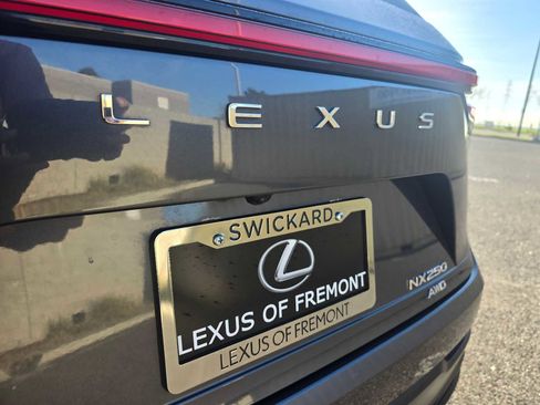 Used 2023 Lexus NX 250 AWD image 16