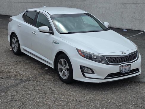 Used 2015 Kia Optima LX w/ Hybrid Convenience Package FWD image 7